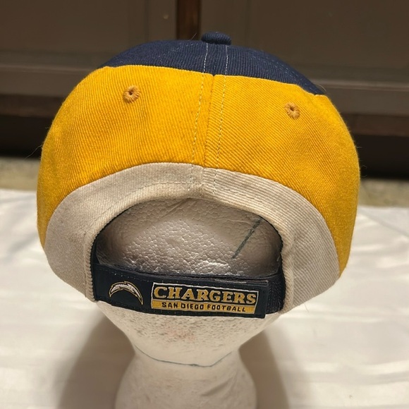NFL LA 🏈 Chargers baseball hat 🧢 - Picture 3 of 9